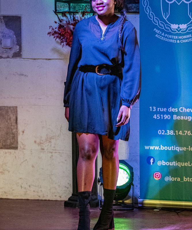 Robe à col zippé et dos plissé - Noir - I.Code