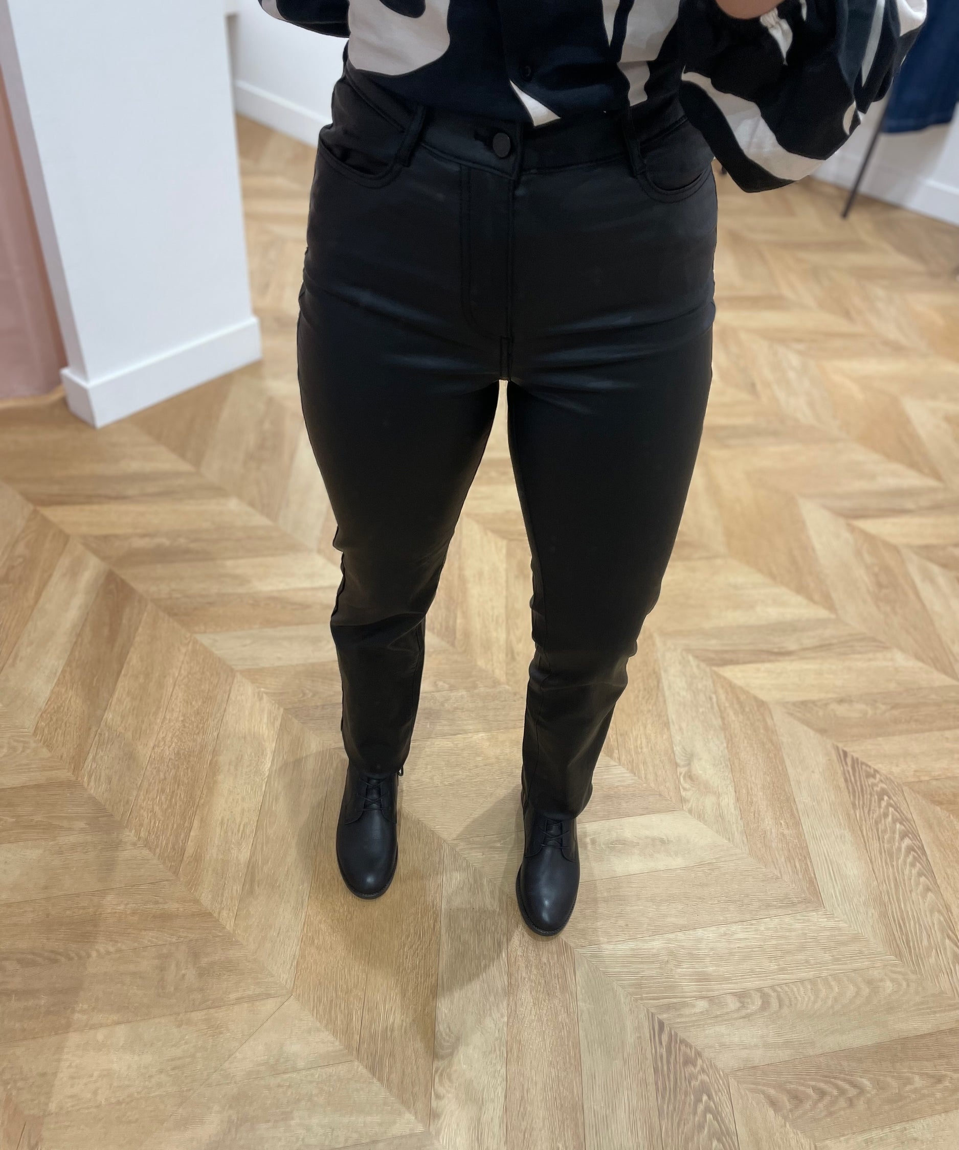 Pantalon droit Vicommit - Noir - VILA