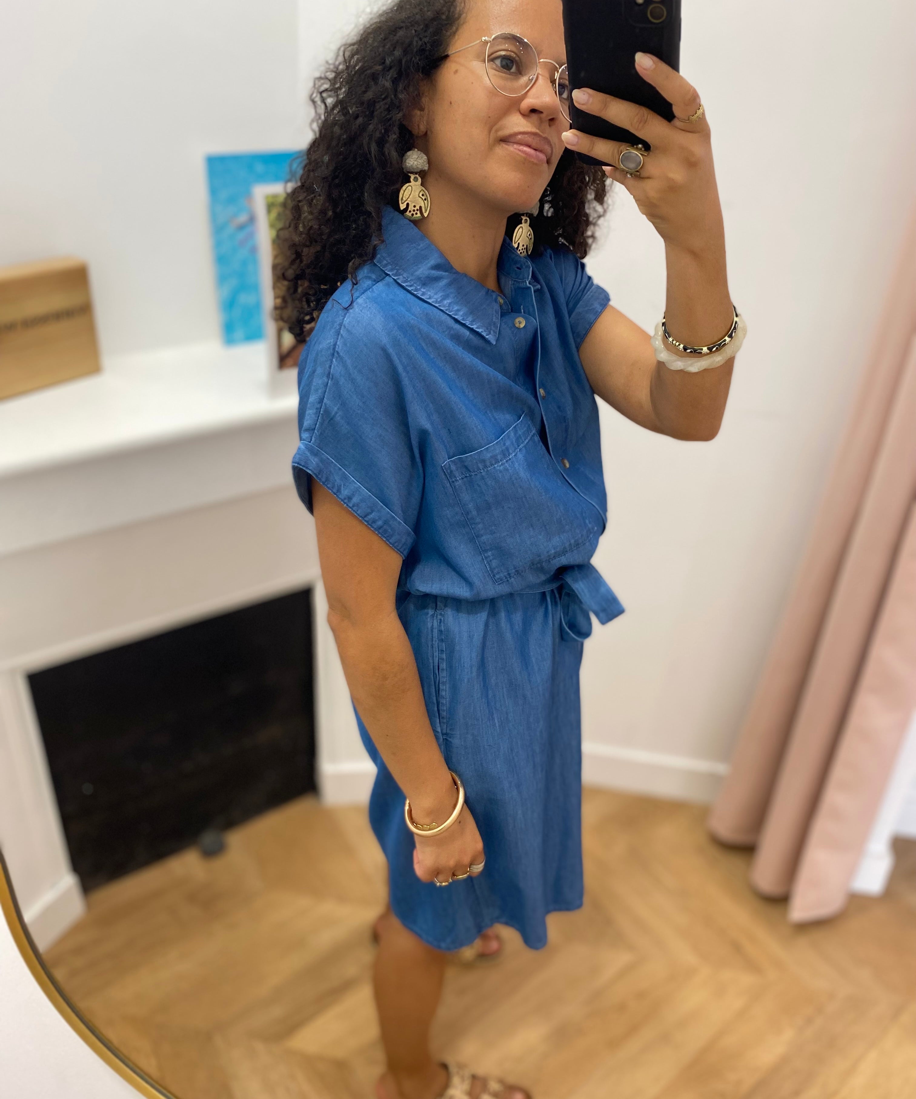 Robe chemise à manches courtes ceinturée Vinori - Medium Blue Denim - VILA