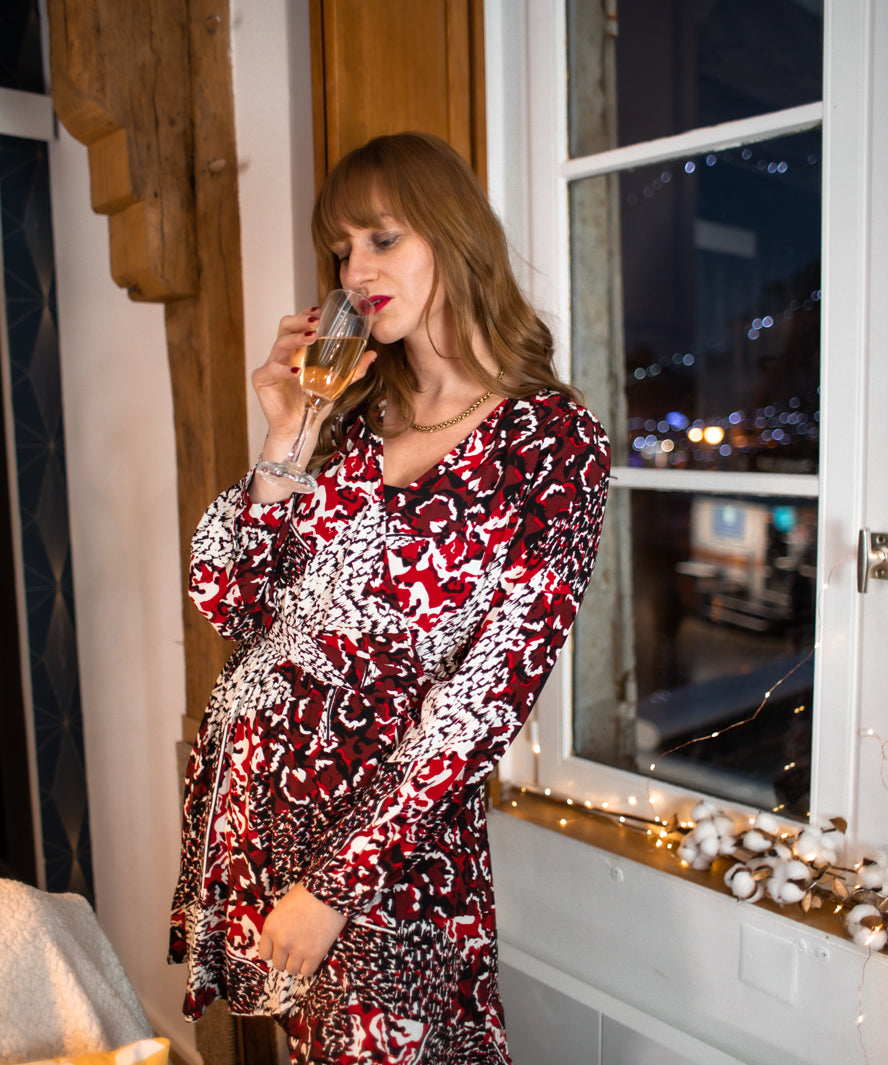 Robe portefeuille imprimé motifs géométriques fleurs abstraites - Rouge - Suncoo