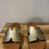 H-flat leather mules 3053 - Gold - EVA FRUTOS