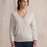 Pull col V et manches brodées Xellaver - Ecru - TBS Femme