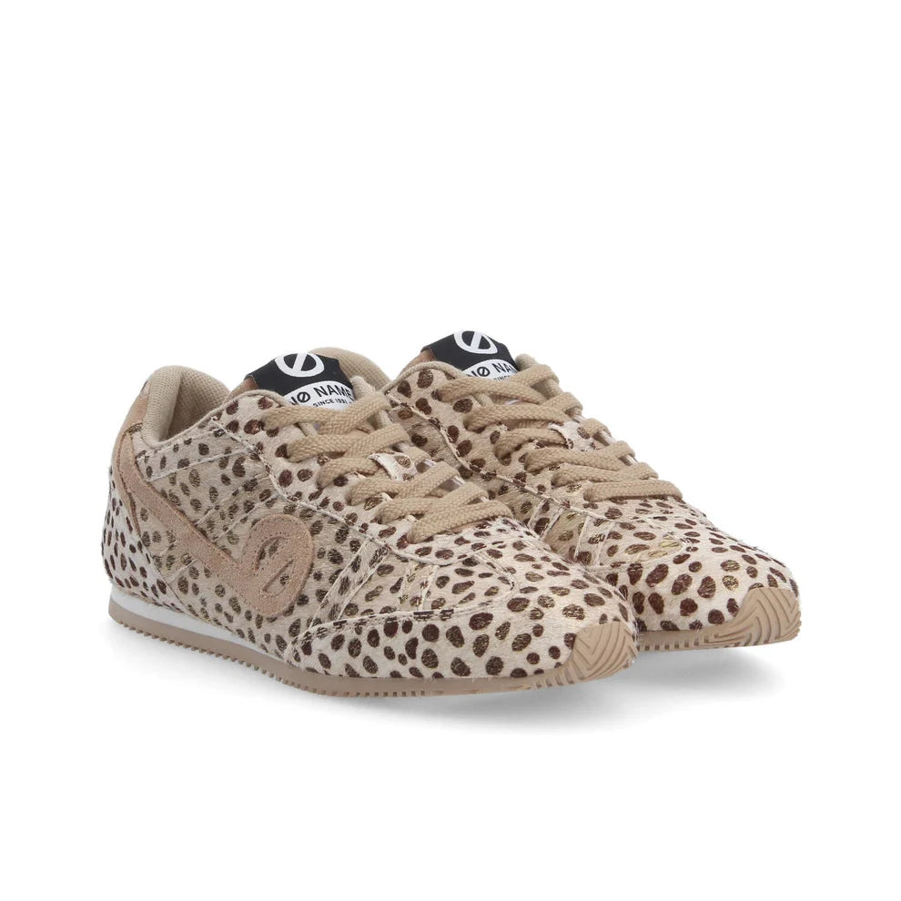 Baskets Evo Run Leo No Name crème et nude en cuir léopard d'trois-quarts face