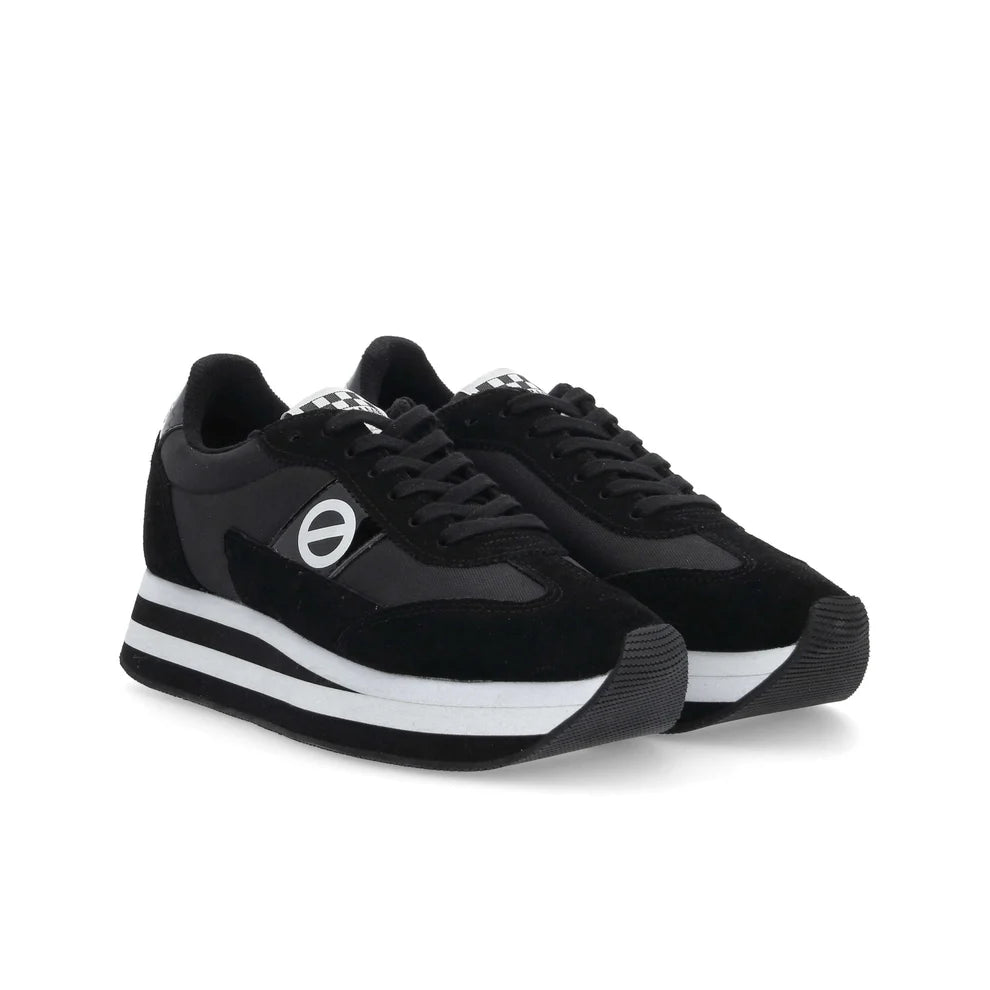 Baskets compensées NO NAME Flex M Jogger noir en cuir velours et textile vues de trois-quarts avant