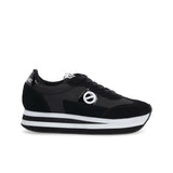 Vue de profil de la sneaker noire NO NAME Flex M Jogger avec semelle rayée de 4 cm