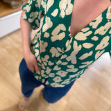 Blouse boutonnée fluide imprimé floral Starlet - Vert sapin - FABIENNE CHAPOT