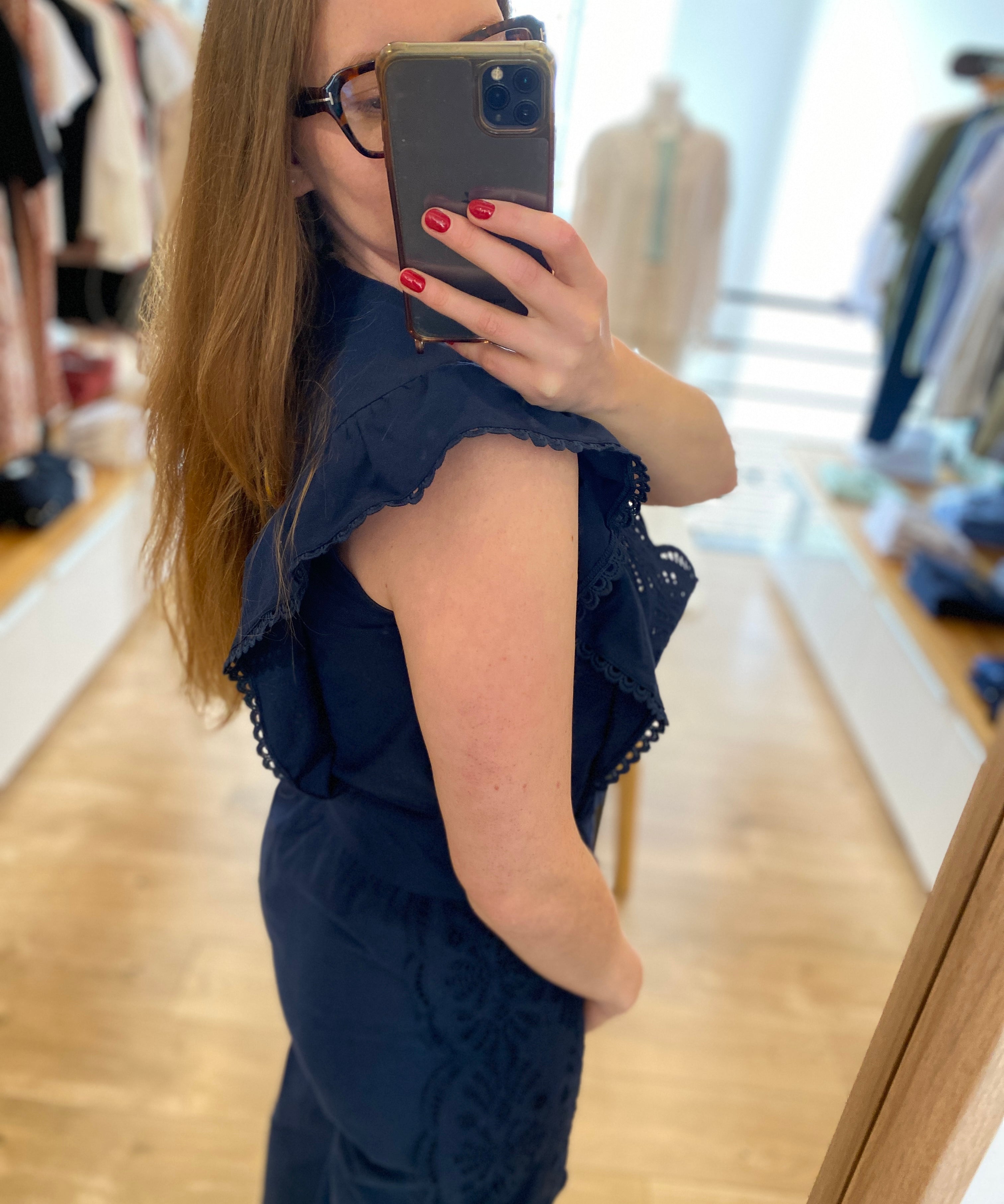 Blouse brodée sans manches à nouer Lila - Bleu profond - SUNCOO