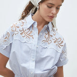 Blouse rayée brodée avec bas smocké Lolita - Bleu ciel - SUNCOO