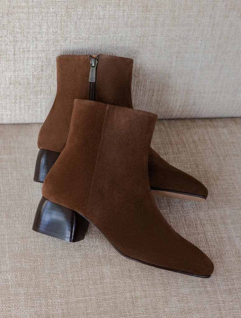 Vue de deux-tiers des bottines marron rockies Janis BOBBIES FEMME avec le zip intérieur