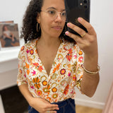 Chemisier col V à manche courte motif floral - Blanc - LOLA ESPELETA