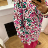 Chemise longue imprimé floral à manches longues Mosaique - Fushia - C'EST BEAU LA VIE !