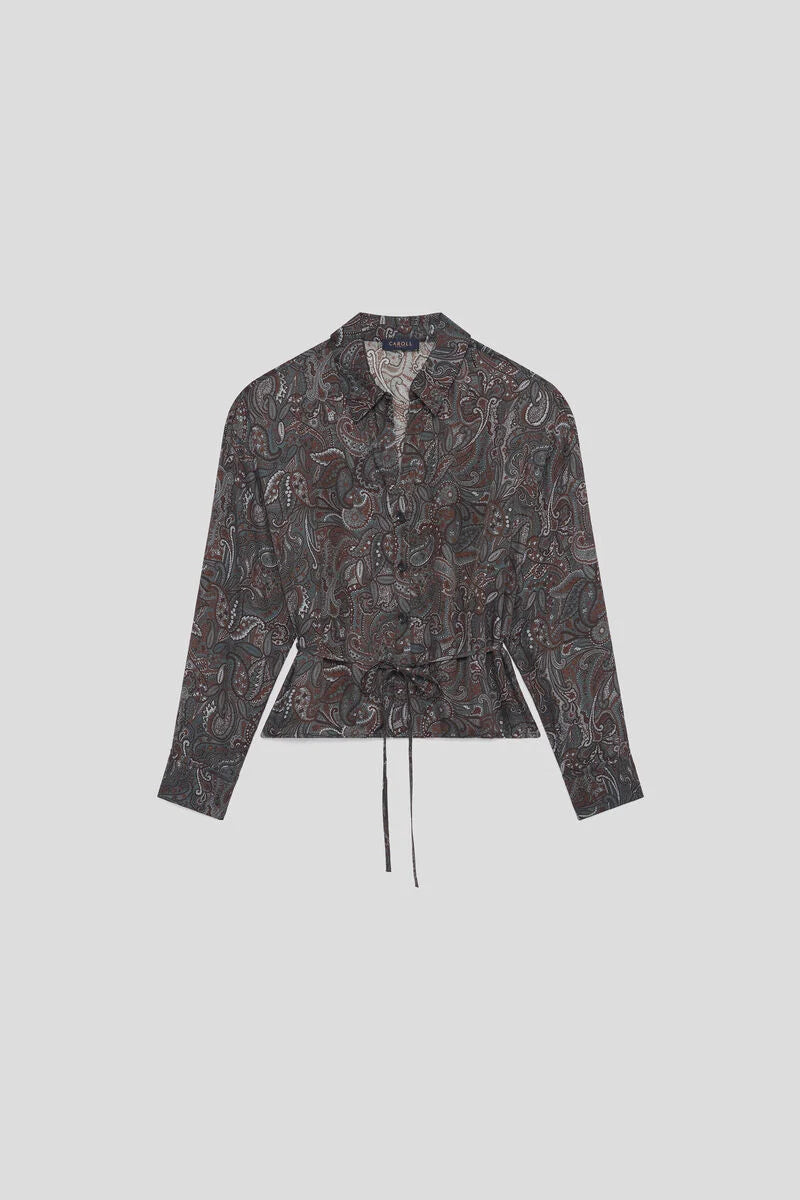 Vue à plat de la chemise à imprimé paisley CAROLL Calyra avec cordon de serrage