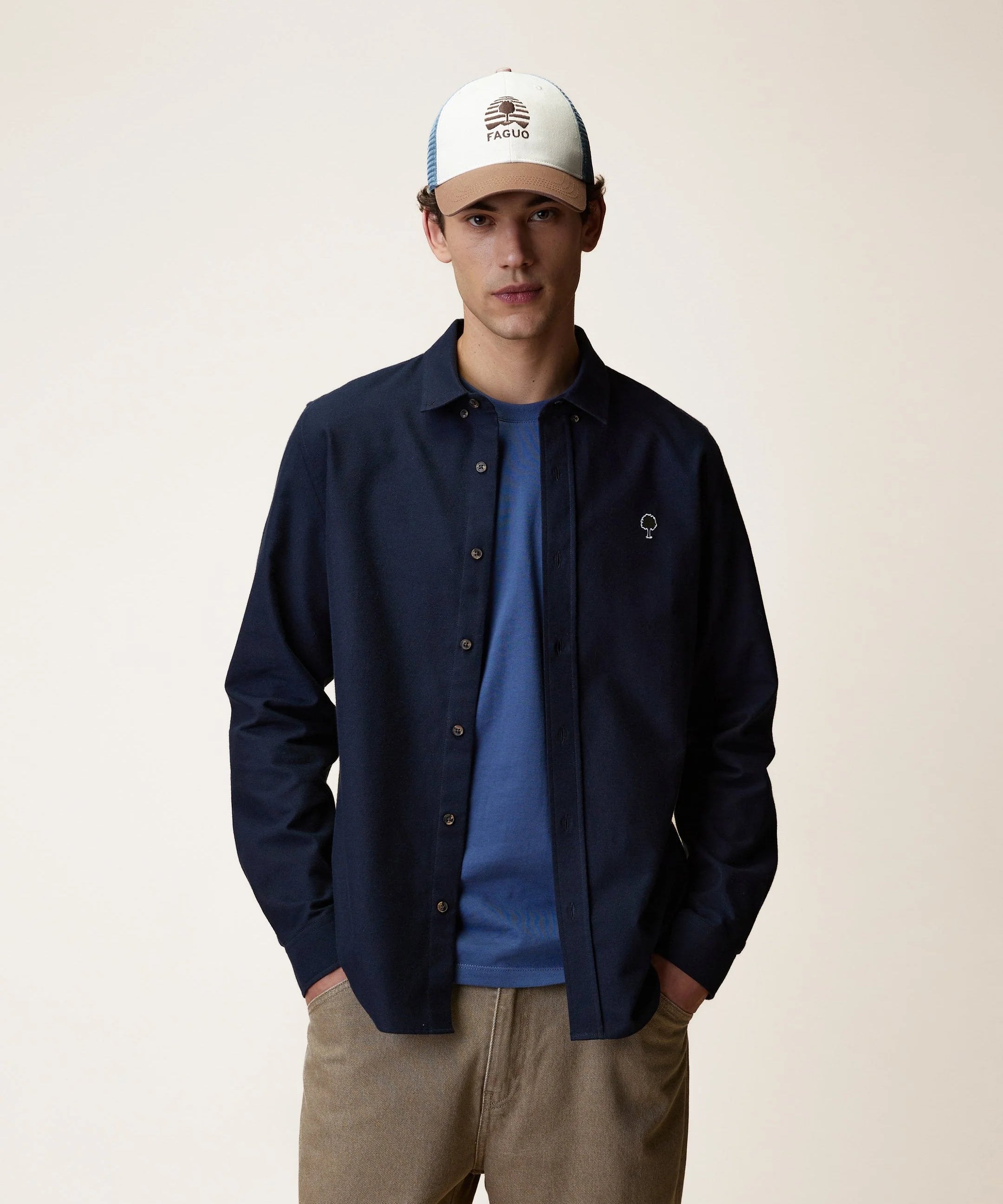 Chemise Ivoy bleu marine FAGUO homme vue de face
