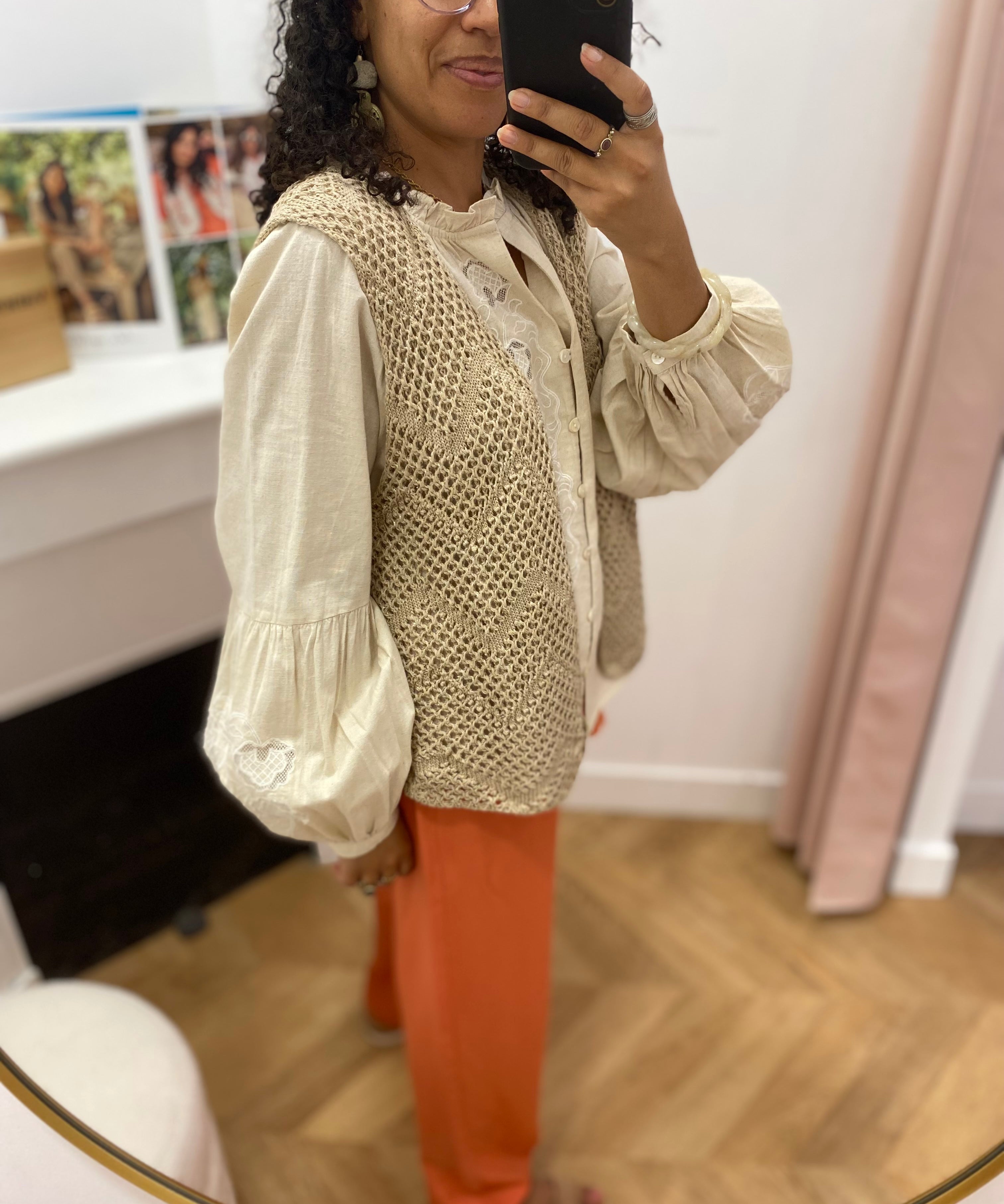 Gilet sans manches en maille ajourée - Beige - LOLA ESPELETA