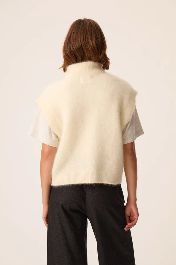 Vue de dos du gilet sans manches creme Alibou DES PETITS HAUTS et col montant