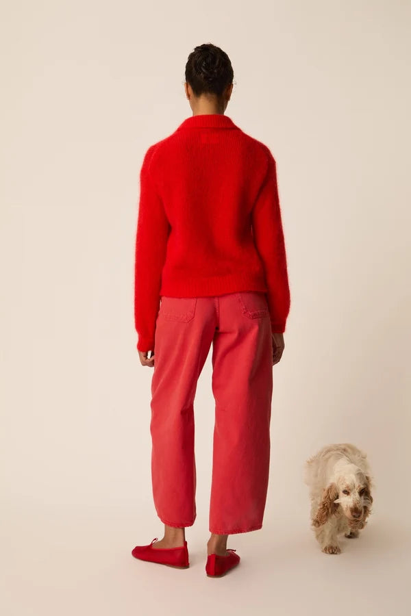 Vue de dos du gilet col polo rouge en kid mohair Alpolo DES PETITS HAUTS
