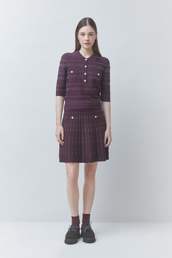Look ensemble coordonné avec la jupe courte prune Fradela SUNCOO FEMME et son top polo assorti