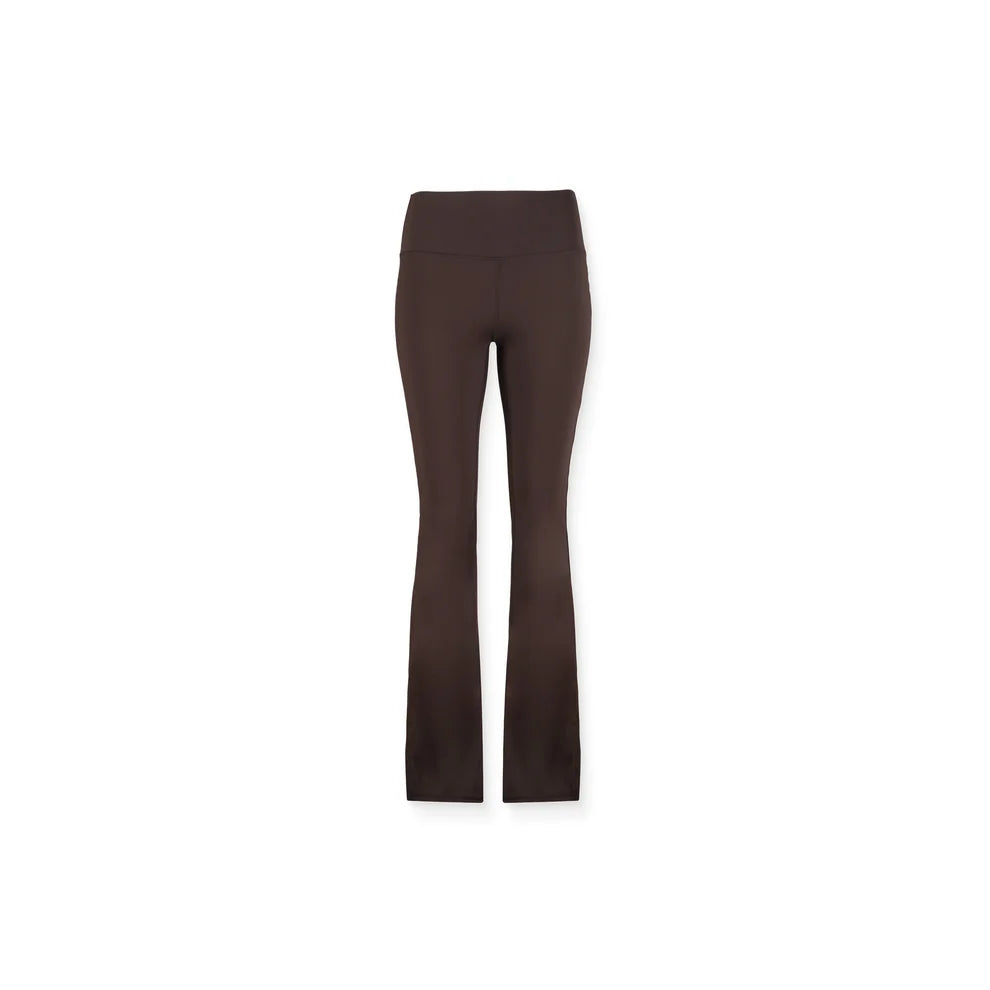 Visuel de face du legging évasé taille haute marron chocolat NO NAME Carter
