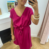 Robe courte fluide col V ceinturée Marilou - Pivoine - GRACE & MILA