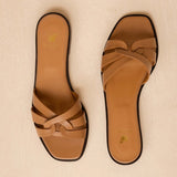 Mules plates en cuir à brides entrelacées Thaïs - Noisette - BOBBIES FEMME