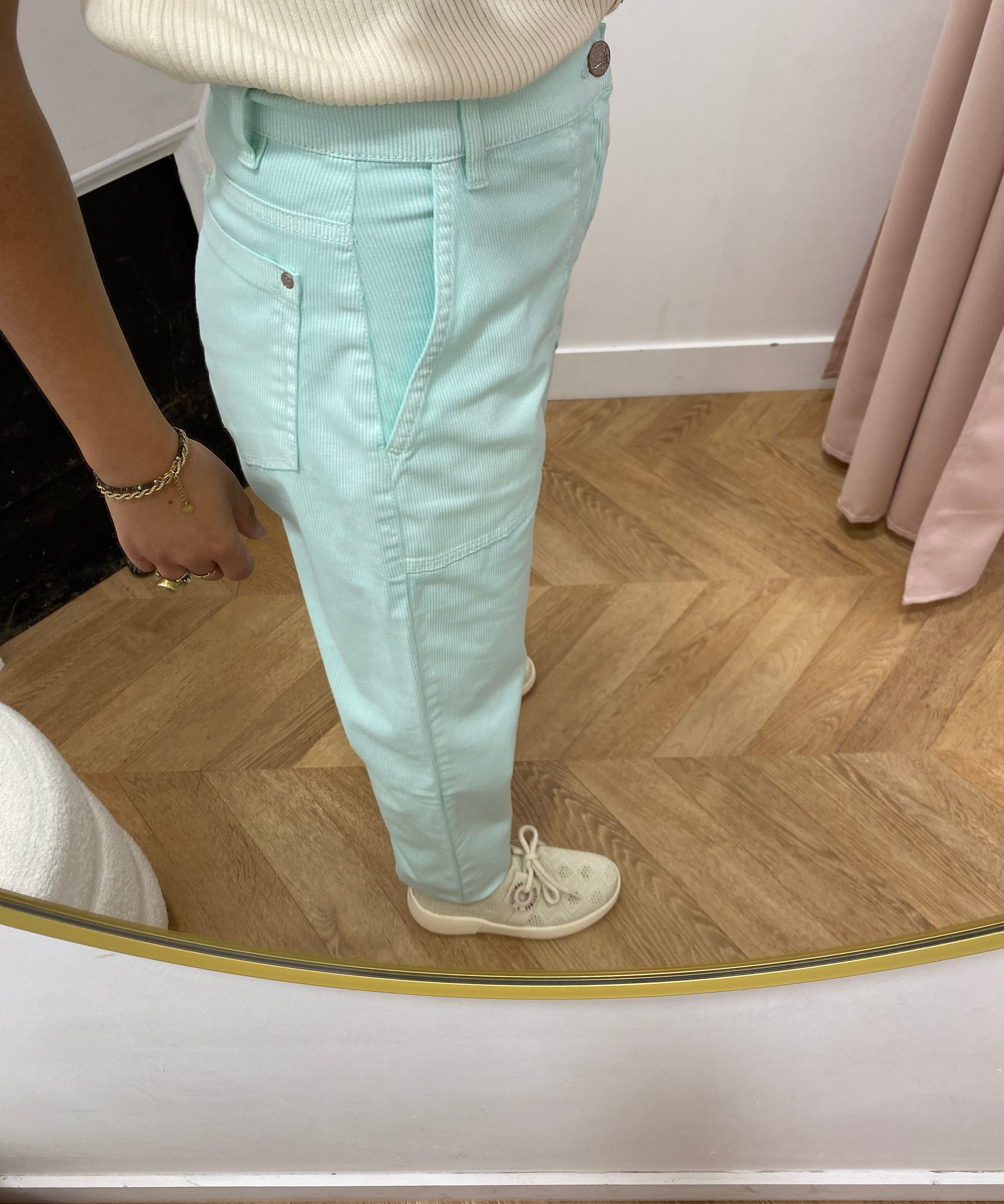 Pantalon velours coupe droite - Vert d’eau - LOLA ESPELETA