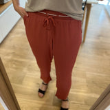 Pantalon droit en viscose effet lin Volgam - Argile - SUN VALLEY FEMME