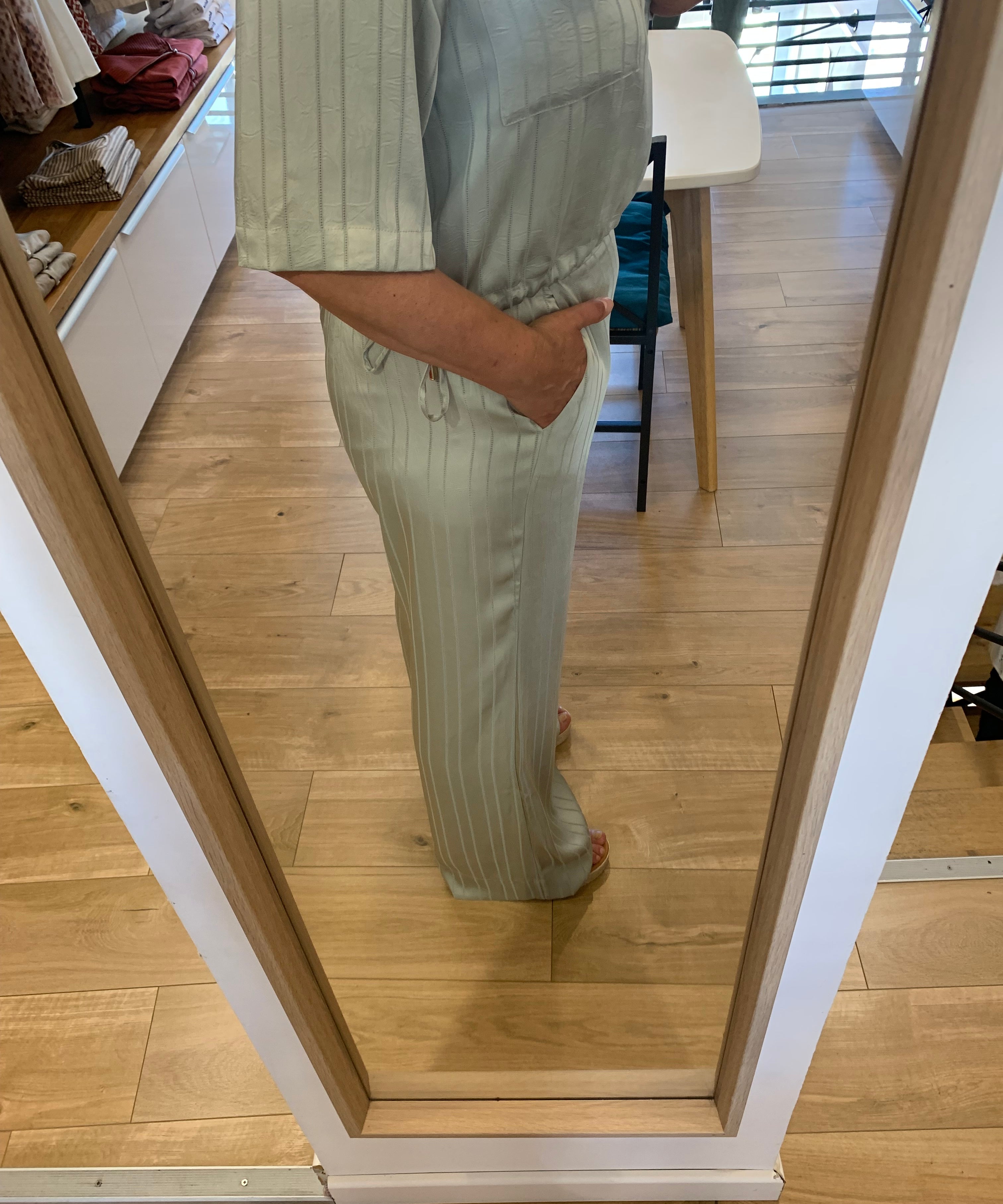 Pantalon palazzo en satin à rayures ajourées Joyce - Vert - SUNCOO