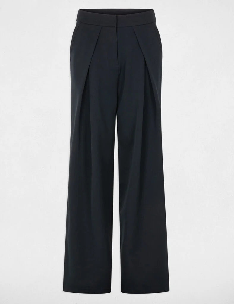 Vue à plat du pantalon évasé à plis croisés bleu marine MORGAN Pwrap