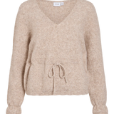 Photo a plat du pull en maille ajouree beige Vichamblin VILA avec col V et cordon de serrage a la taille