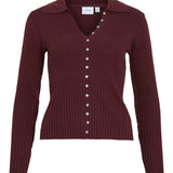 Pull polo en maille côtelée bordeaux Tawny Port VILA Vimedusi avec col en V et rangée de petits boutons vue de face