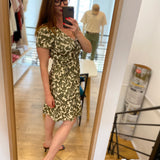Robe courte portefeuille imprimée à nouer B330795 - Kaki - IKKS WOMEN