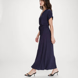Robe longue portefeuille manches papillon avec encolure croisée Pollen - Marine - GRACE & MILA
