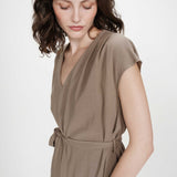 Robe courte fluide manches courtes col V en lin mélangé Marilou - Kaki - GRACE & MILA