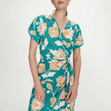 Robe courte portefeuille à fleurs Velora - Vert - GRACE & MILA
