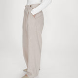 Pantalon de tailleur à plis Vanelis - Sable - GRACE & MILA