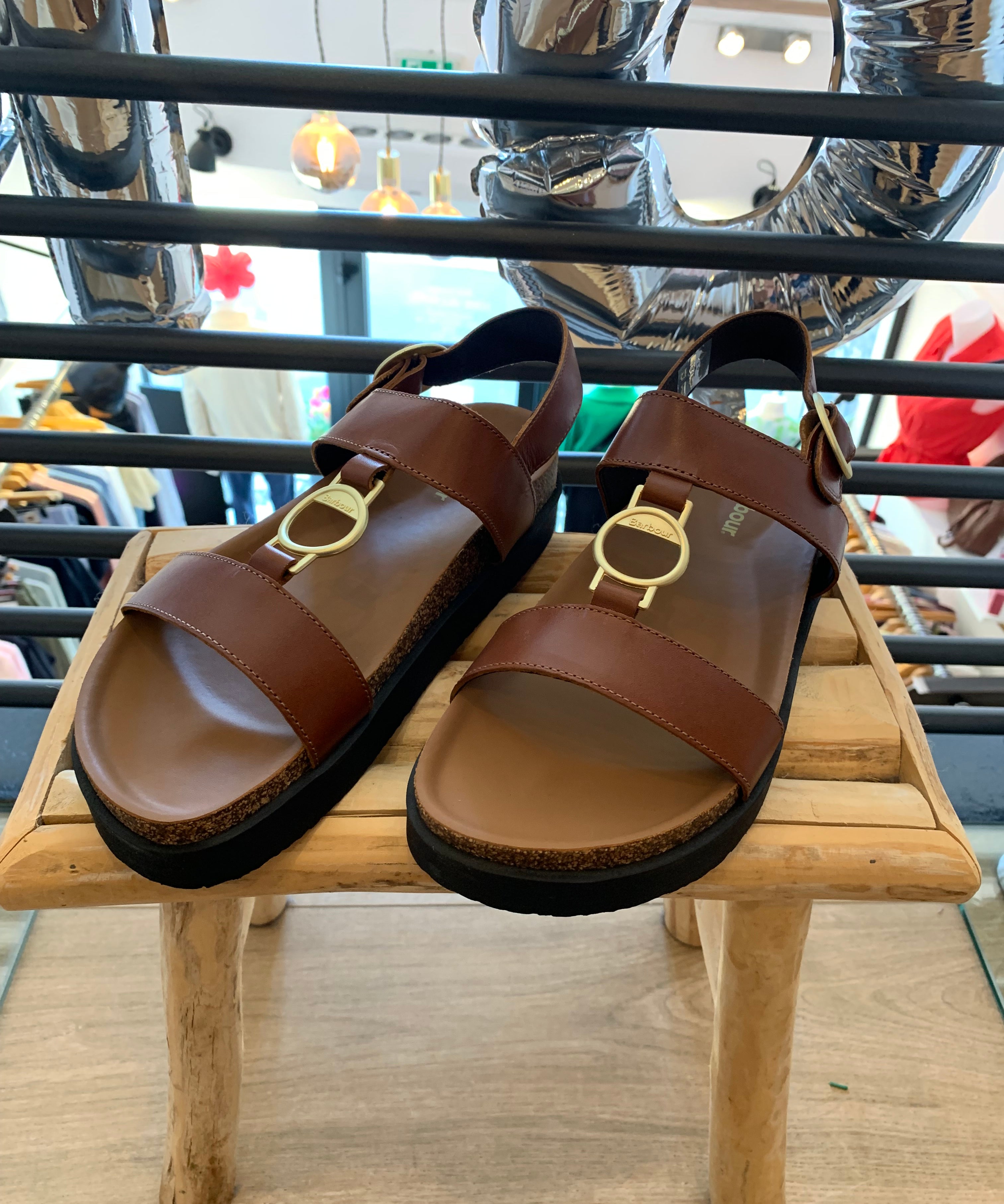 Sandales à bride en T en cuir Gwen - Marron - BARBOUR FEMME