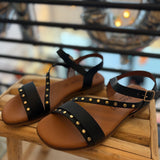 Sandales plates en cuir multi-brides cloutées Negro remaches - Noir - EVA FRUTOS