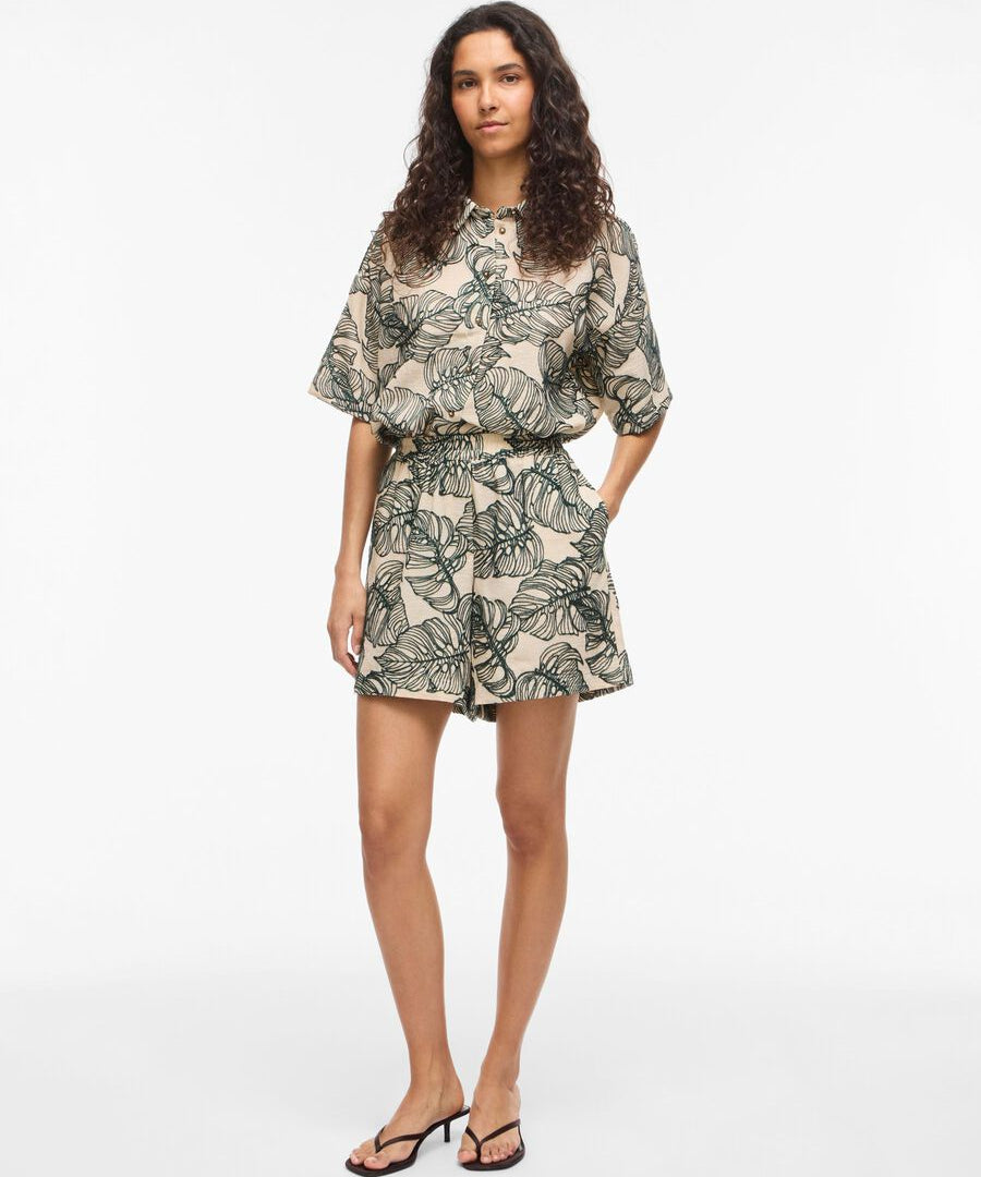 Short taille haute évasé à motif brodés all-over Viflura - Birch - VILA