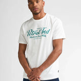 Modèle portant le t-shirt blanc en coton Anderson PETROL INDUSTRIES de face