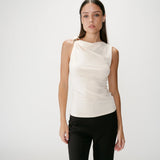 Top chic asymétrique drapé avec bijou épaule Wagner - GRACE & MILA