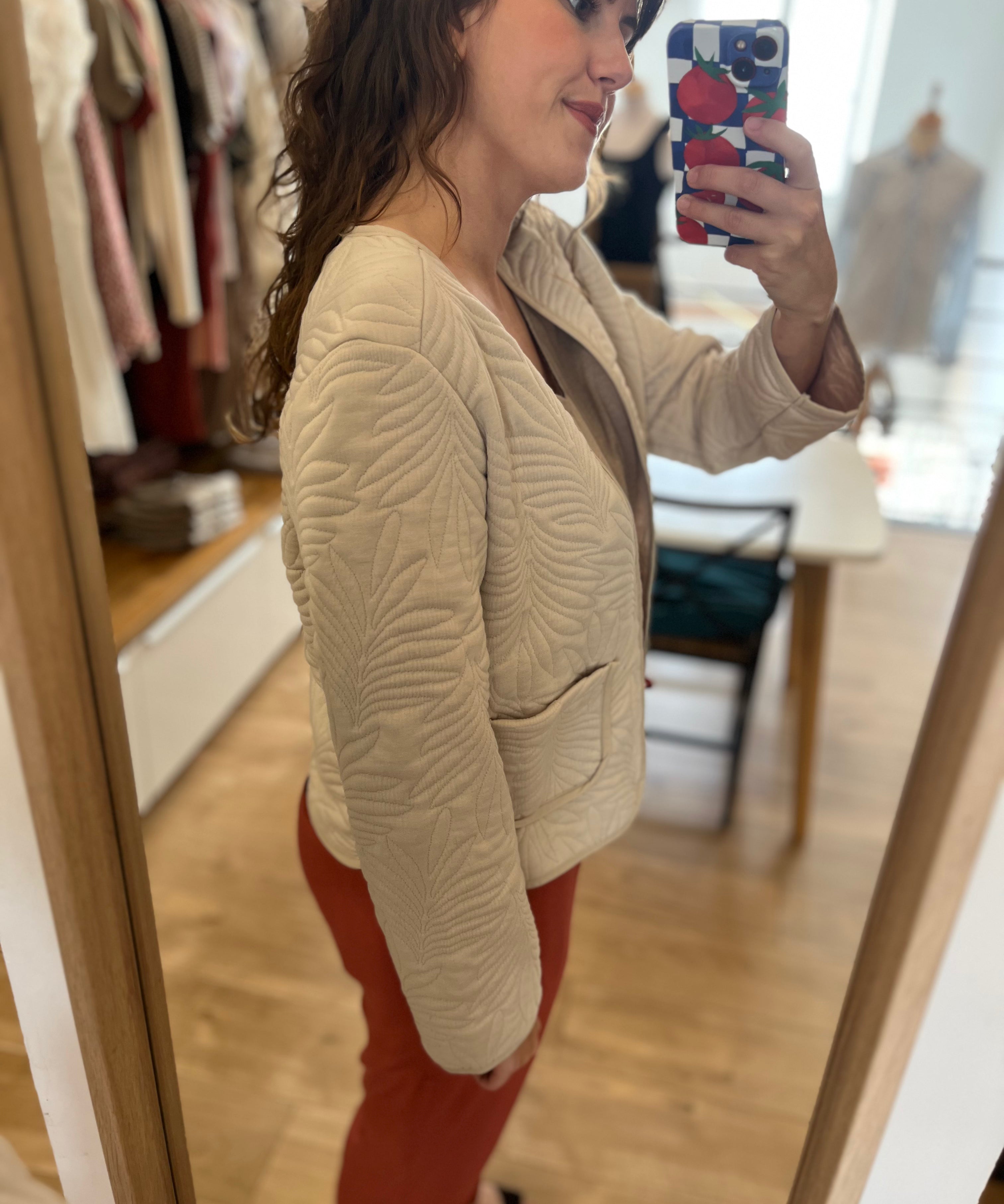 Veste courte matelassée à motifs Ypala - Beige clair - SUN VALLEY FEMME