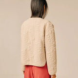 Veste courte matelassée à motifs Ypala - Beige clair - SUN VALLEY FEMME