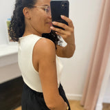 Top chic asymétrique drapé avec bijou épaule Wagner - GRACE & MILA