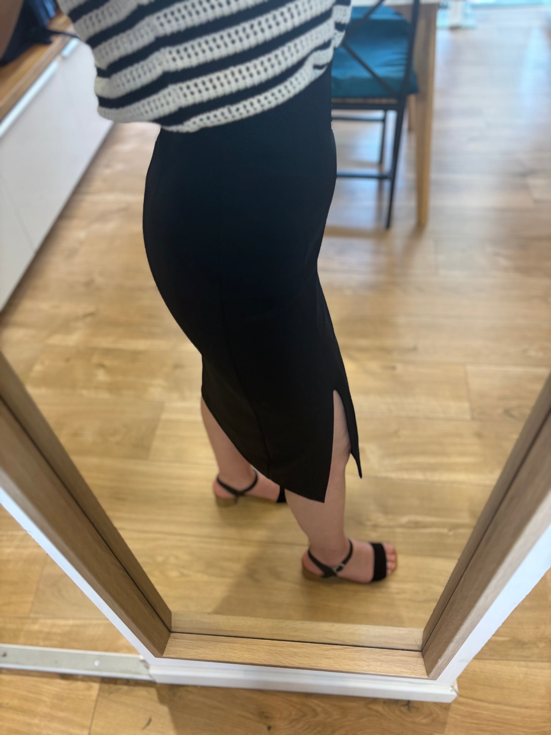 Jupe Crayon Noire Windsmoor Taille 18 – Femme, Mi-longue, 100% Polyester, Neuve Sans étiquette