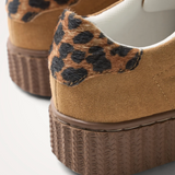 Baskets MAGGIE Originals VANESSA WU camel – détail patch arrière léopard et semelle creepers