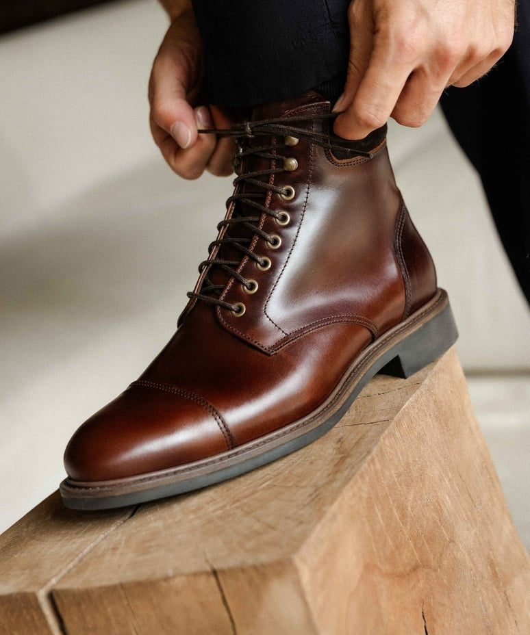 Boots à lacets en cuir Gilford - Liqueur de café - BOBBIES HOMME