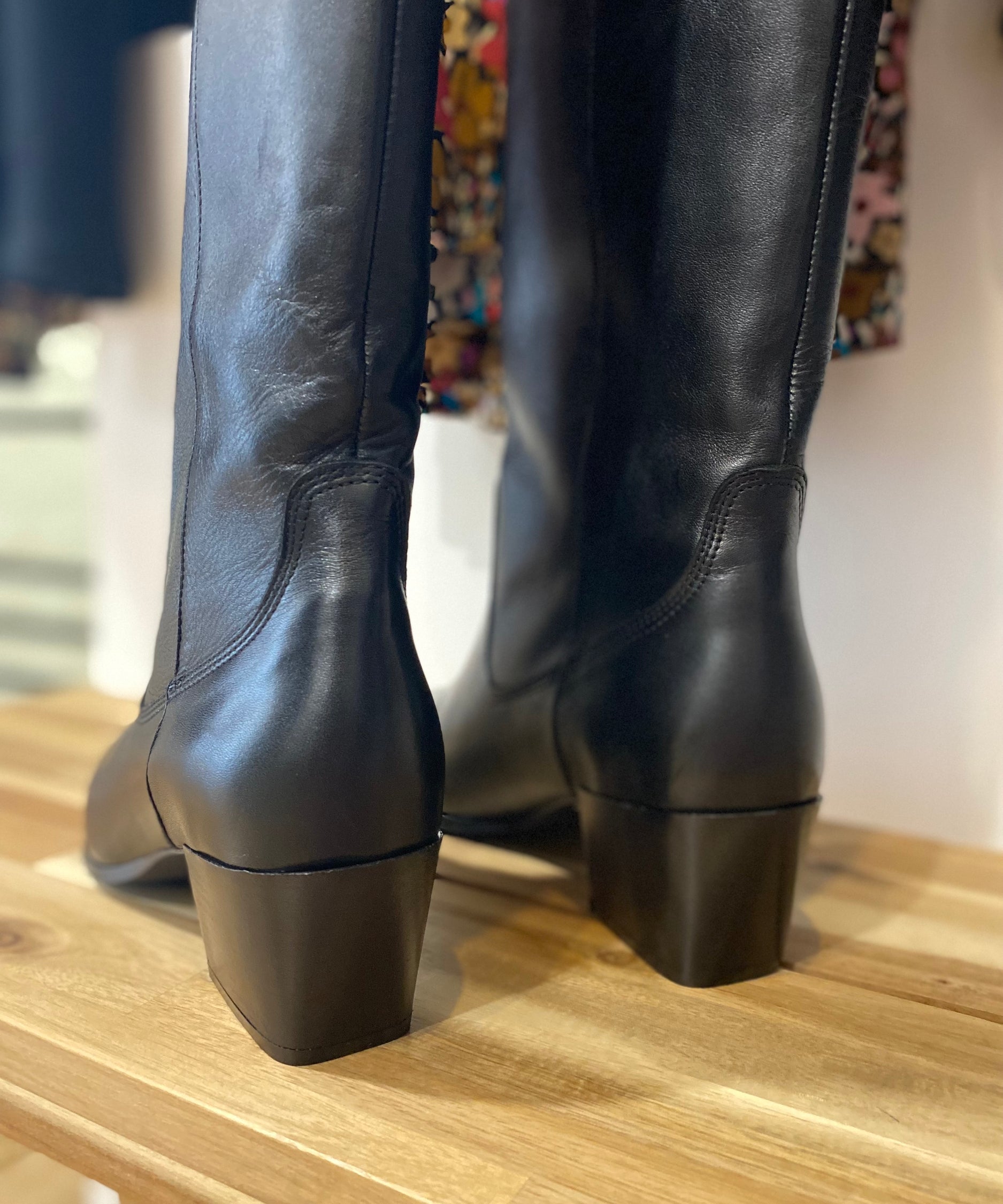 Bottes en cuir velours esprit santiag - Noir - IKKS