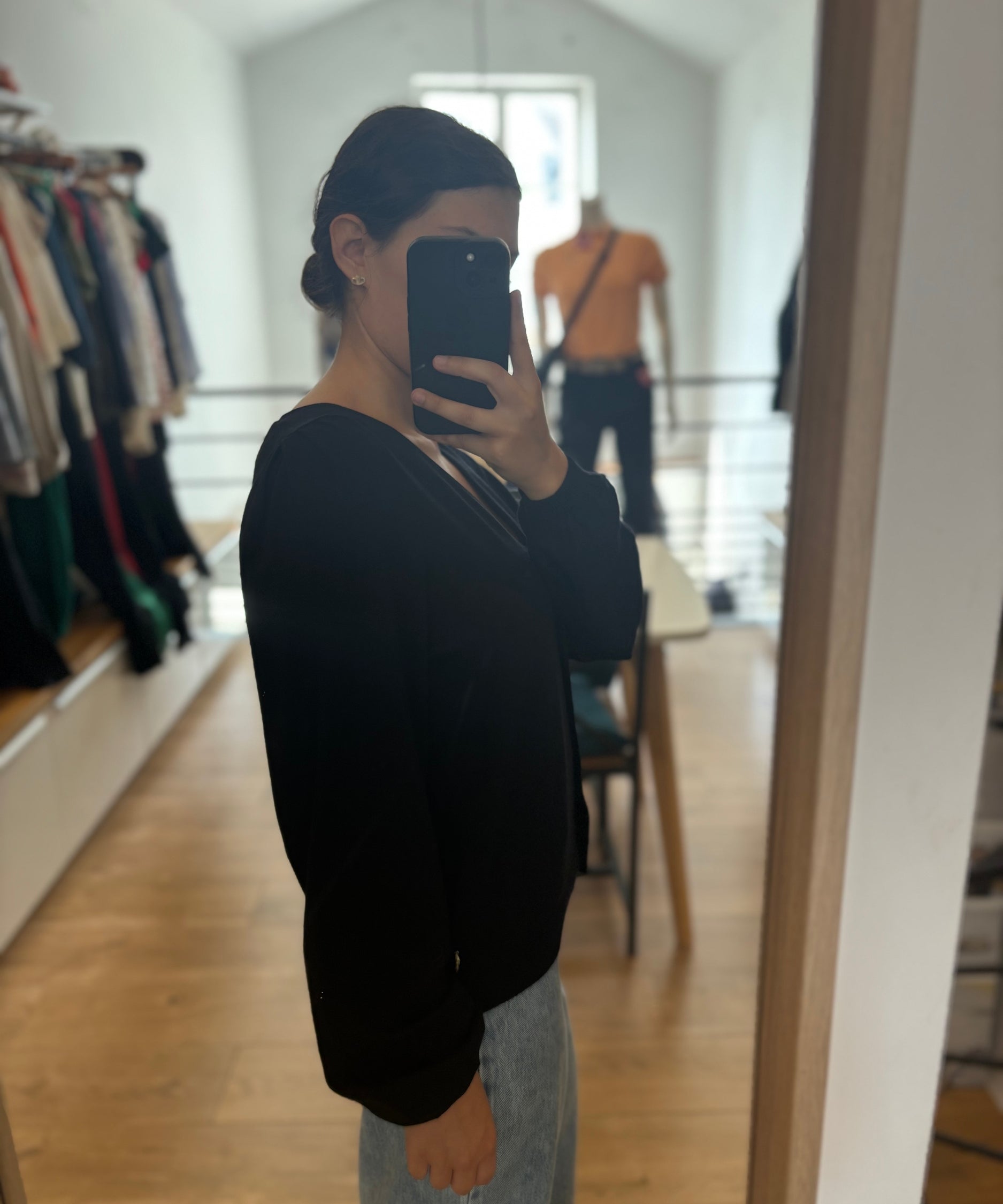 Le cardigan col V Molly - Noir - FABIENNE CHAPOT