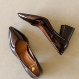Escarpins à talons en cuir verni froissé Iris - Cheverny - BOBBIES FEMME