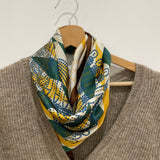 Foulard imprimé graphique – Vert, jaune et écru – LORA